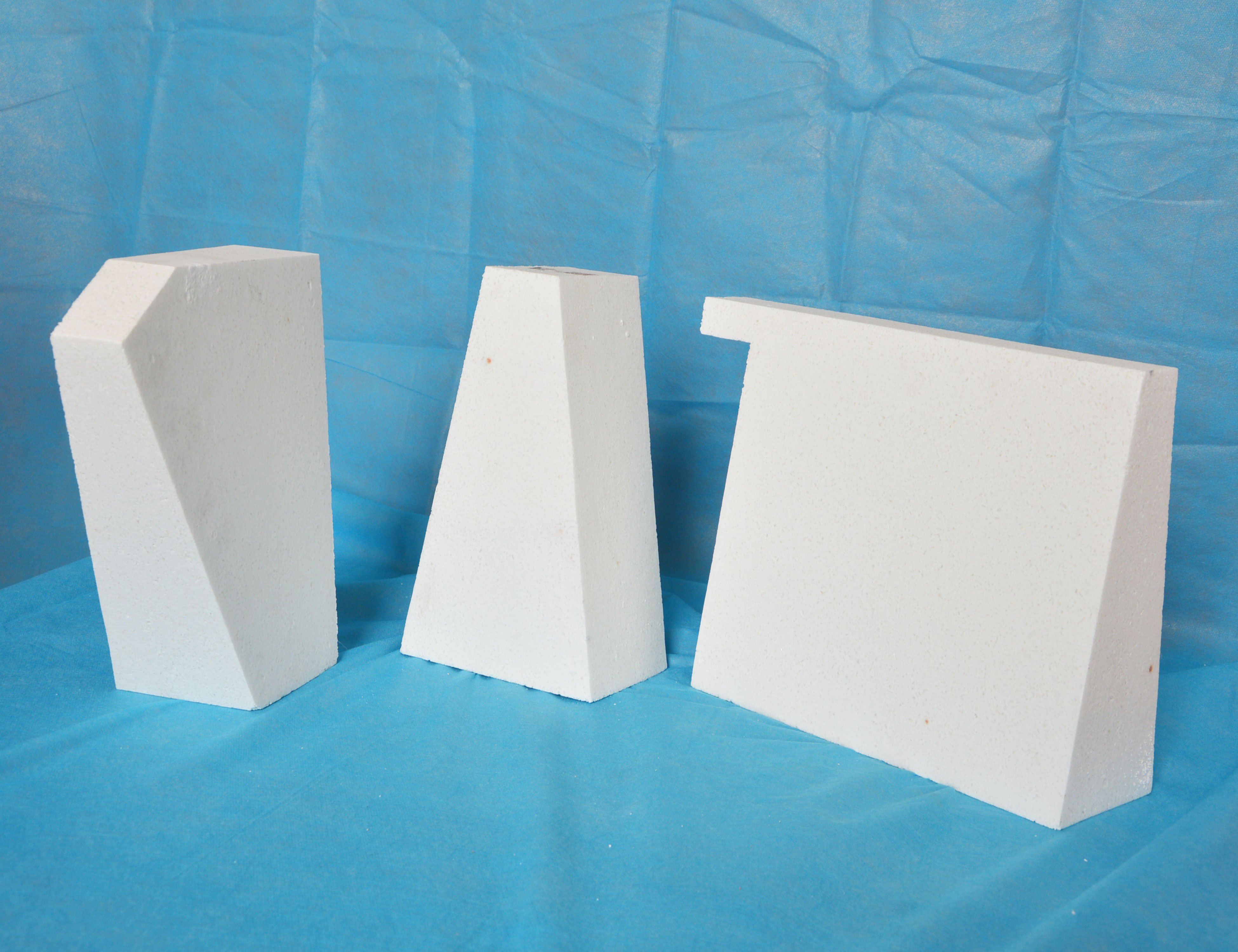 剛玉莫來石磚 剛玉莫來石磚.jpg